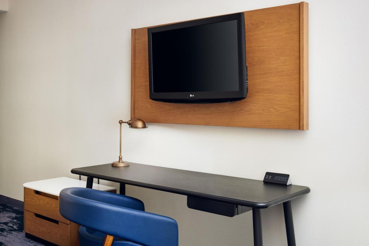 Fairfield Inn & Suites Worcester Auburn Bagian luar foto